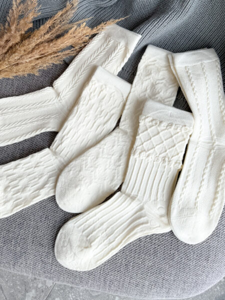 Ensemble chaud : 5 paires de chaussettes blanches en cachemire