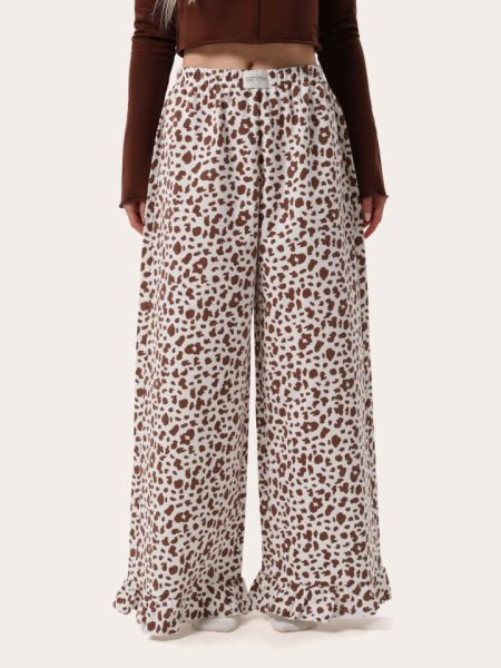 Pantalon d’intérieur en flanelle couleur lait avec imprimé léopard