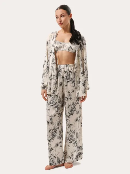Ensemble en soie trois pièces avec imprimé noir et blanc : pantalon, chemise