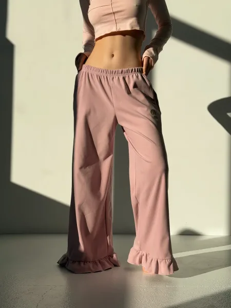 Pantalon chaud en peluche avec volants — rose
