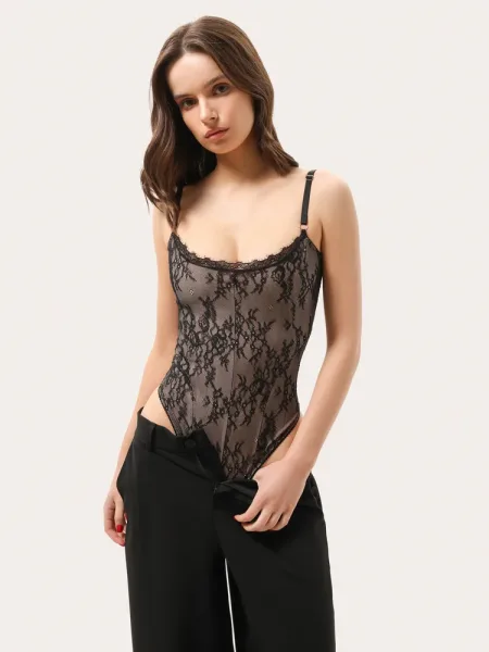 Body noir en dentelle