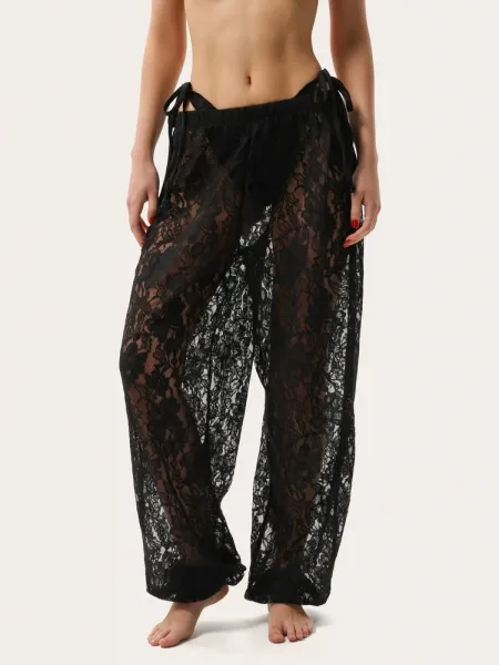 Jogger en dentelle noire