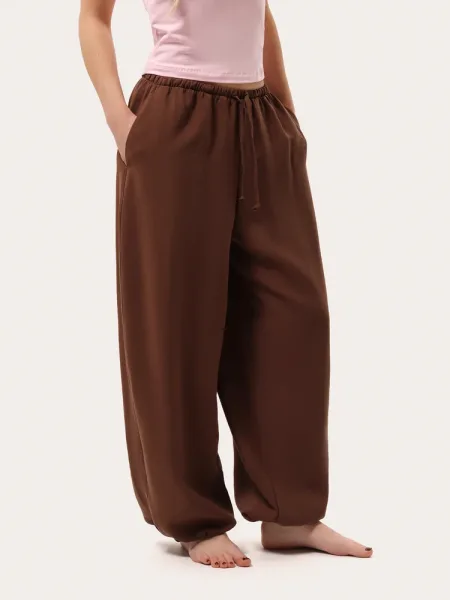 Pantalon d’été marron en modal à cordons de serrage
