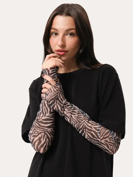 Longsleeve oversize noir à manches zèbre